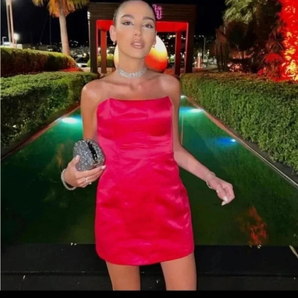 Zara Fuchsia Satin Effect Mini Dress  Strapless Pink Blogger Fav Size Small - Picture 5 of 12